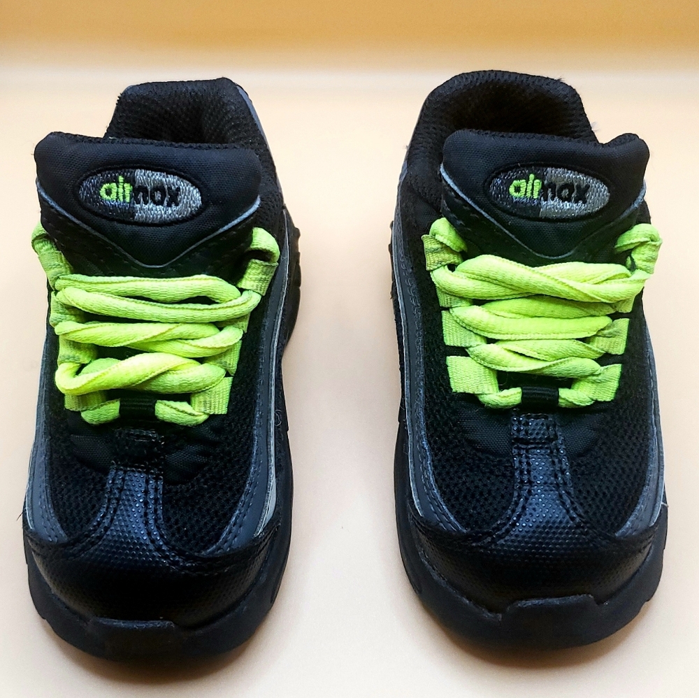 Nike Air Max 95 Neon